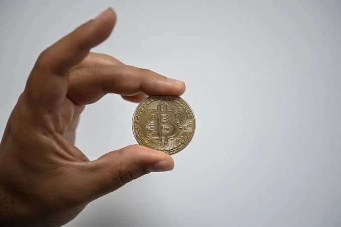 Banco Central exige aviso ao Coaf em transferências de criptomoedas a partir de US$ 10 mil