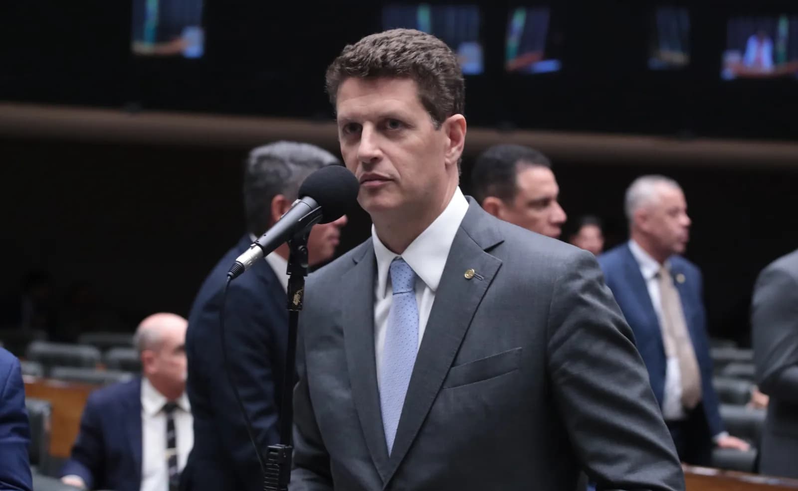 Ricardo Salles anuncia desistência da disputa pelo Senado a seis dias da eleição