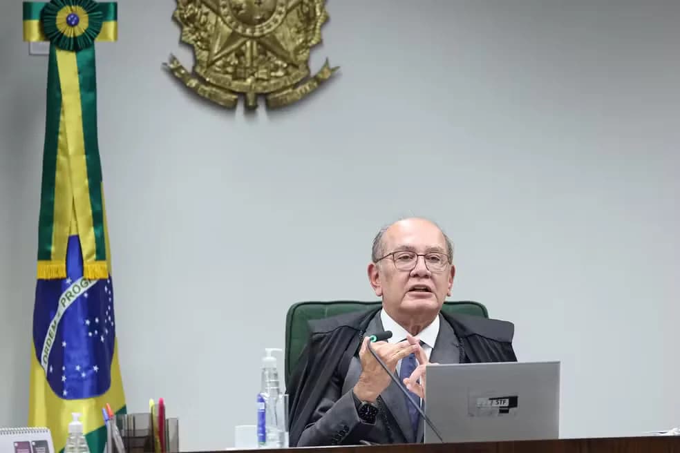 Gilmar Mendes defende suspender processo do Banco Master para definir ministros aptos a votar