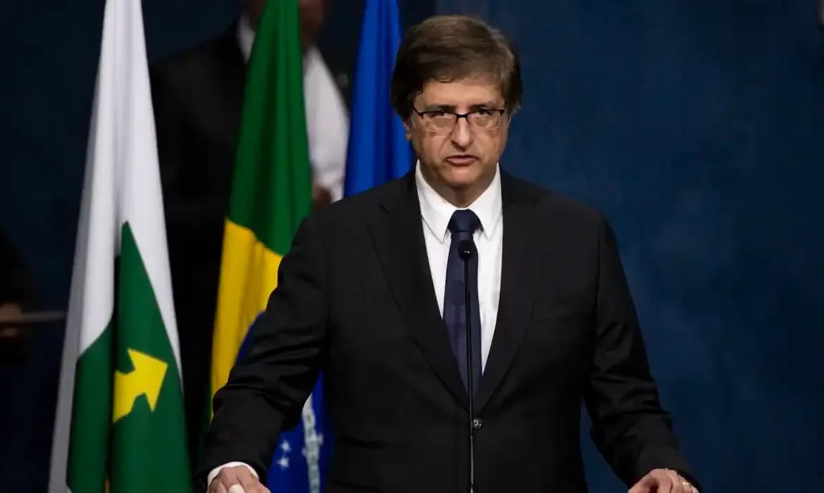 Conselho do MPF avalia permanência de Paulo Gonet à frente de apuração sobre o Banco Master