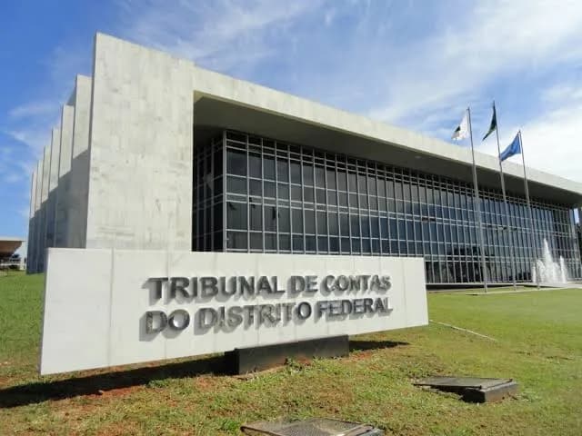 Tribunal de Contas do DF bloqueia até R$ 2,7 bilhões em bens de ex-dirigentes do BRB