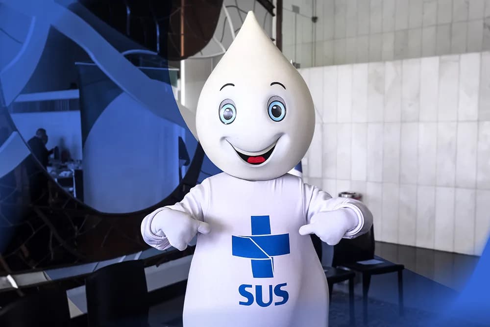 Campanha de Lula propõe digitalização do SUS e expansão da produção nacional de medicamentos
