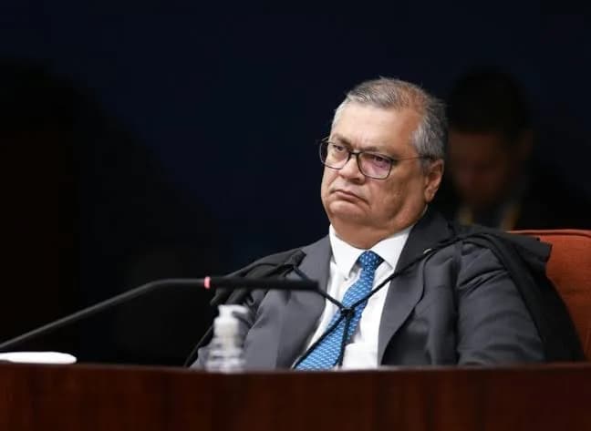 Dino avalia liberar julgamento sobre Moraes e Banco Master no STF somente após o segundo turno
