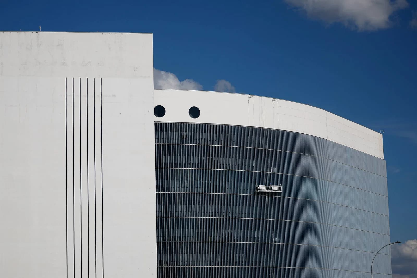 TSE afirma à Procuradoria que inteligência artificial tem comportamento responsável em ano eleitoral